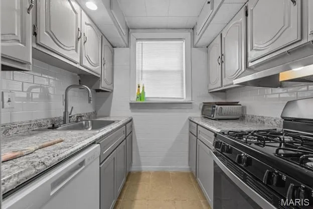 $250,000 | 8908 West Pendleton Avenue, St. Louis, MO 63144