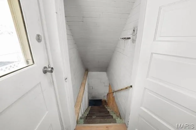 $250,000 | 8908 West Pendleton Avenue, St. Louis, MO 63144