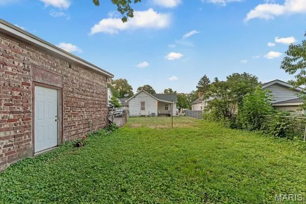 $250,000 | 8908 West Pendleton Avenue, St. Louis, MO 63144