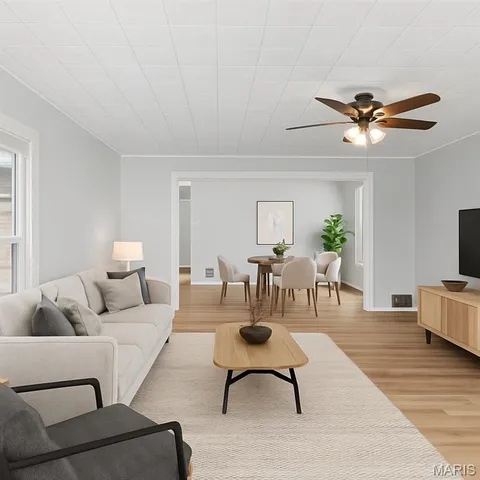 $250,000 | 8908 West Pendleton Avenue, St. Louis, MO 63144