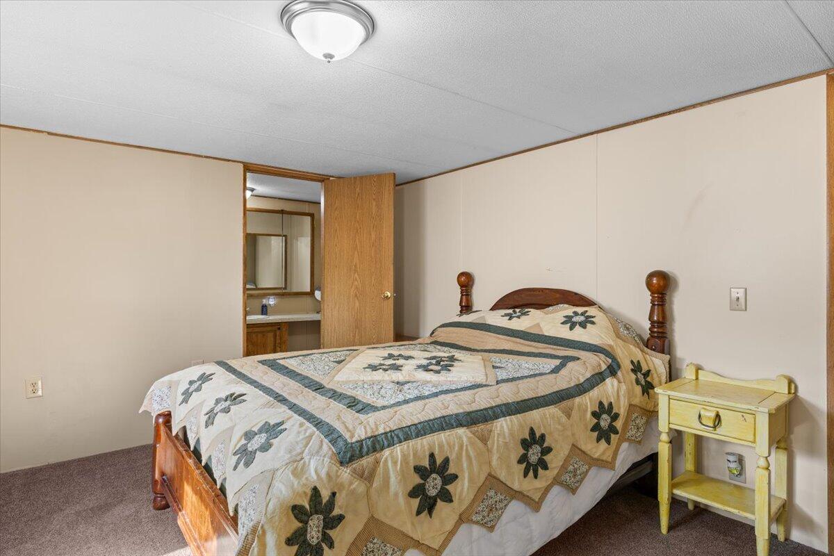 1641 Gibbon Road Central Point, OR 97502 - Photo 23 of 30 21-CI_1509