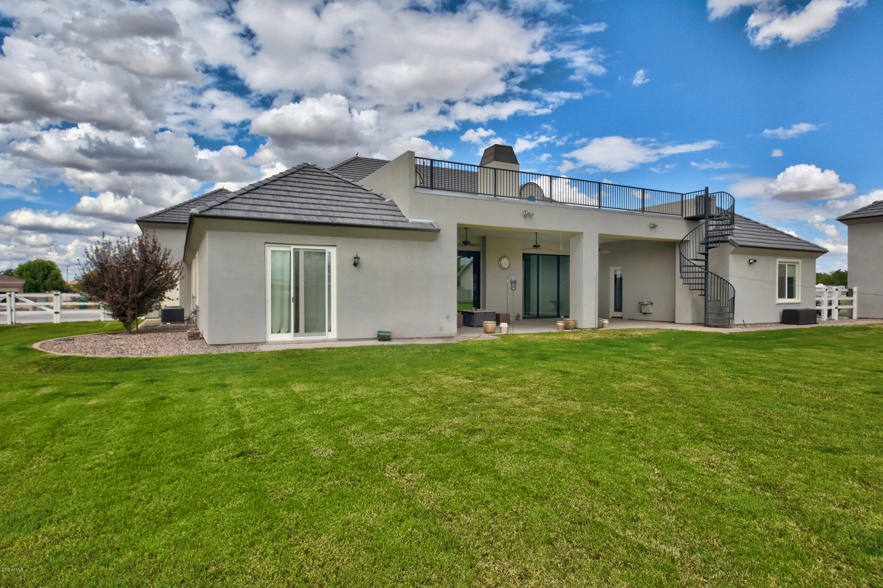 16529 South Greenfield Road Gilbert, AZ 85295 - Photo 11 of 19 18_dsc_7801_2_3_4_5