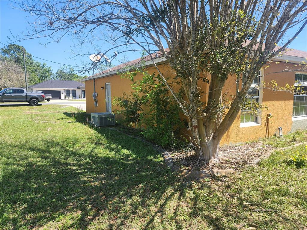 2 Hemlock Terrace Track Ocala, FL 34472 - Photo 3 of 15