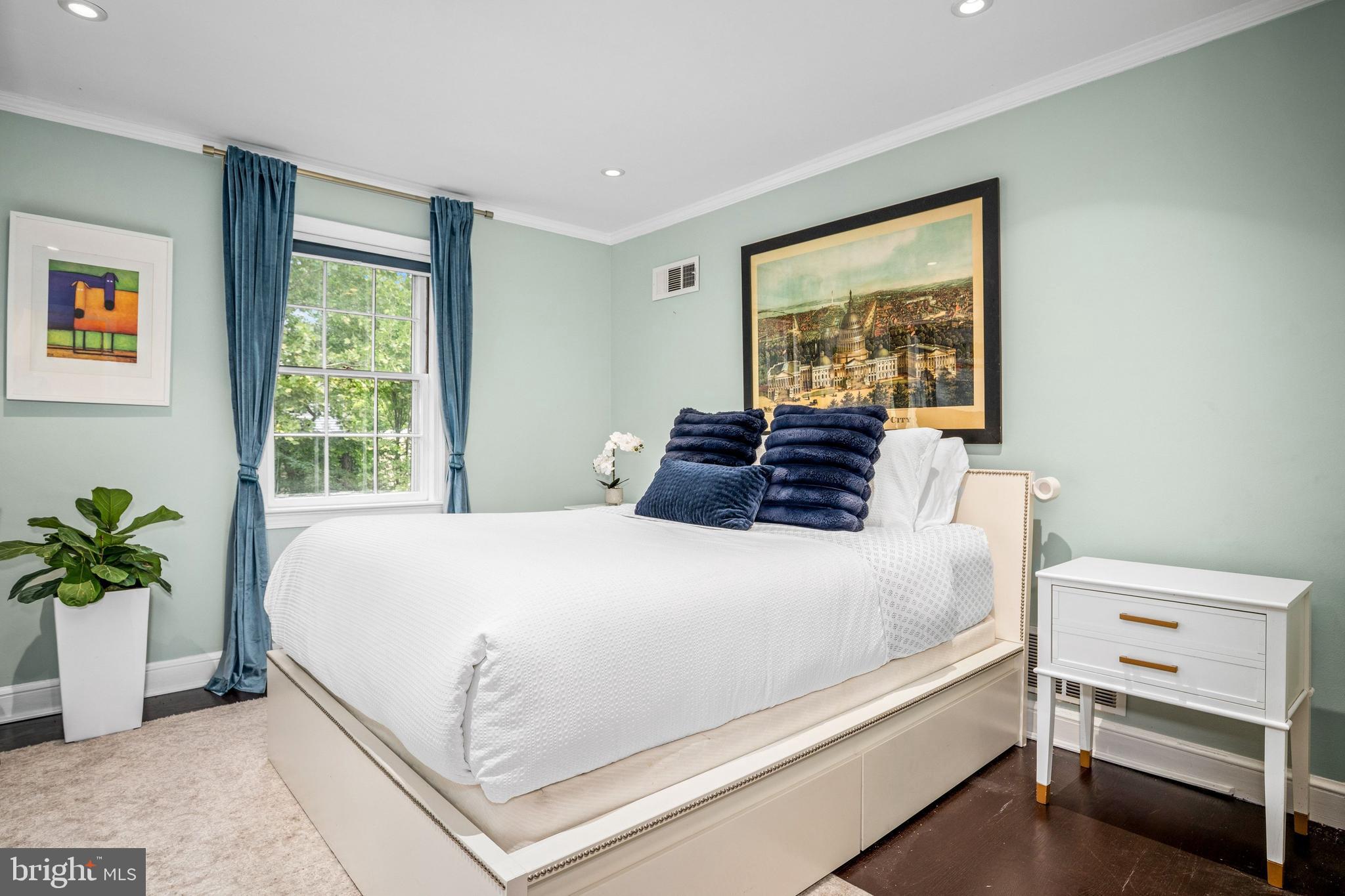 2918 O Street Northwest Washington, DC 20007 - Photo 17 of 26