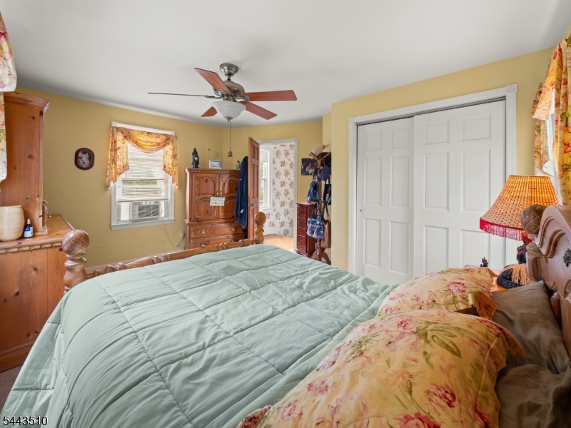 39 Union Place Bloomfield, NJ 07003 - Photo 21 of 35