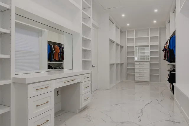 $840,000 | 6620 Farm To Market 3081, Willis, TX 77378