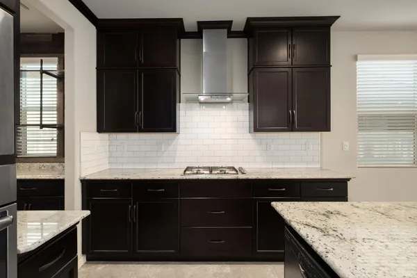 $579,000 | 1565 North Kaweah Avenue, Clovis, CA 93619