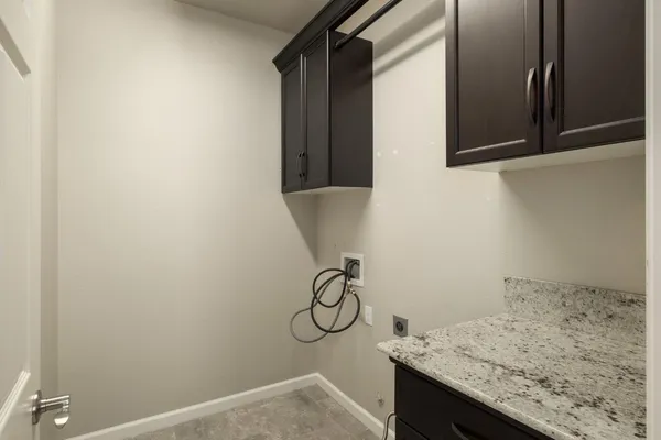 $579,000 | 1565 North Kaweah Avenue, Clovis, CA 93619