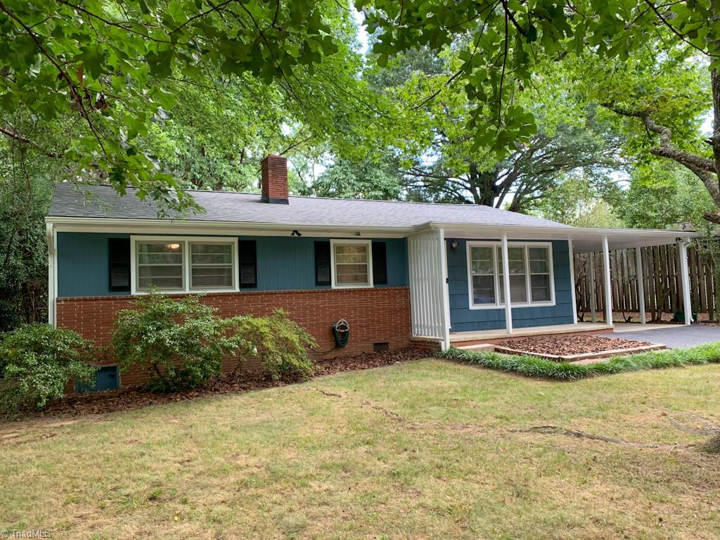 413 Rockspring Road High Point, NC 27262 - Photo 2 of 25 Gallery Image 2