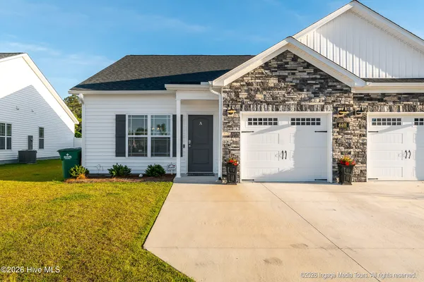 $265,000 | 4401 Laurel Rdg Drive, Unit A, Greenville, NC 27834