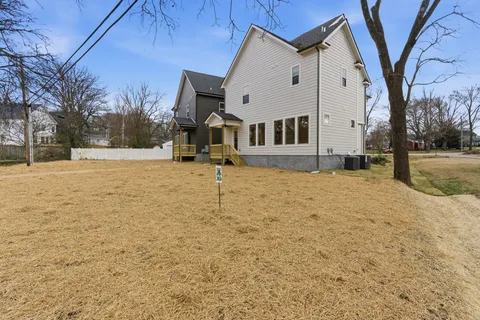 $750,000 | 6300 B American Court, Nashville, TN 37209