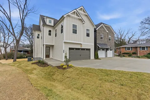 $750,000 | 6300 B American Court, Nashville, TN 37209