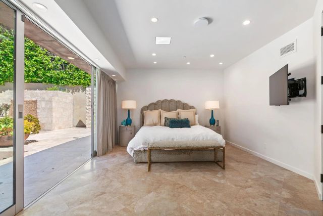 $4,300,000 | 14817 Arroyo Rosita, Rancho Santa Fe, CA 92014