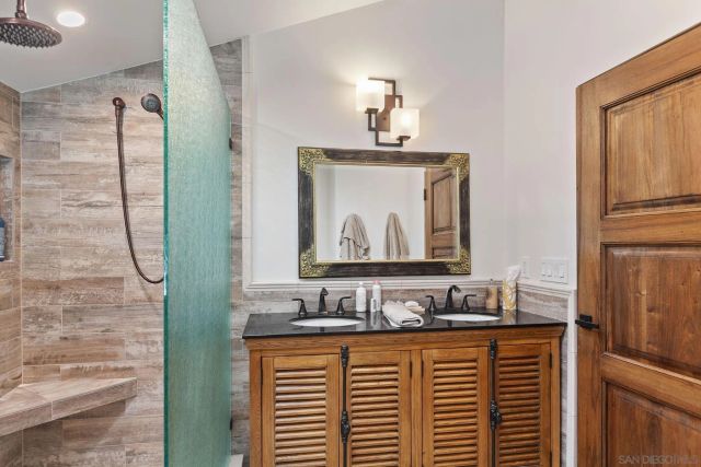 $4,300,000 | 14817 Arroyo Rosita, Rancho Santa Fe, CA 92014