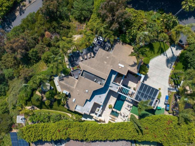 $4,300,000 | 14817 Arroyo Rosita, Rancho Santa Fe, CA 92014