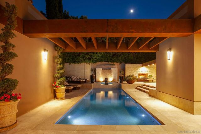 $4,300,000 | 14817 Arroyo Rosita, Rancho Santa Fe, CA 92014