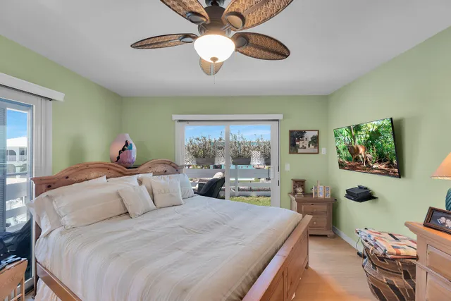 $1,199,000 | 31135 Hollerich Drive, Big Pine Key, FL 33043