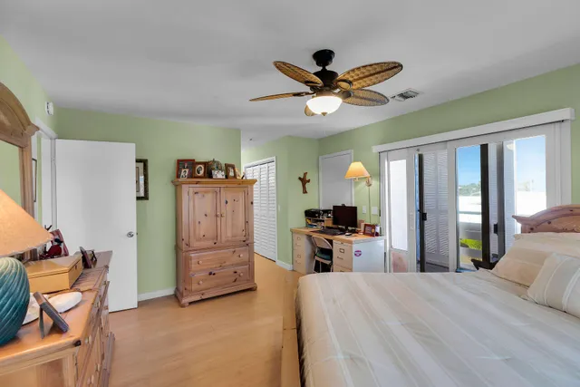 $1,199,000 | 31135 Hollerich Drive, Big Pine Key, FL 33043