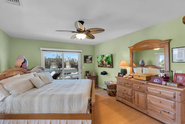 $1,199,000 | 31135 Hollerich Drive, Big Pine Key, FL 33043