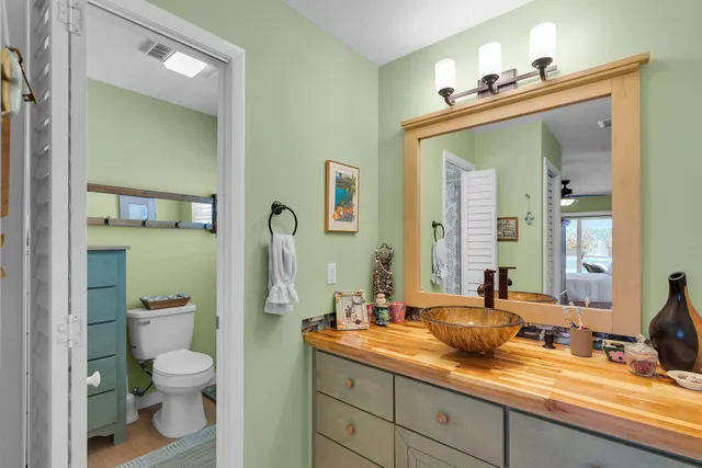 $1,199,000 | 31135 Hollerich Drive, Big Pine Key, FL 33043