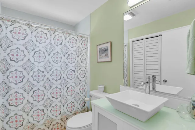 $1,199,000 | 31135 Hollerich Drive, Big Pine Key, FL 33043