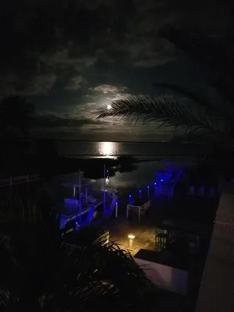 $1,149,000 | 31135 Hollerich Drive, Big Pine Key, FL 33043