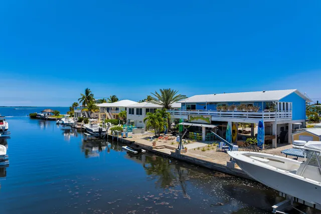 $1,199,000 | 31135 Hollerich Drive, Big Pine Key, FL 33043