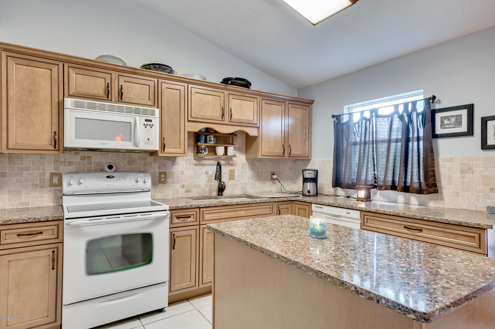 623 Weaver Road Southwest Palm Bay, FL 32908 - Photo 27 of 30 623 Weaver Road SW-2