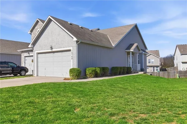 $255,000 | 12748 New Jersey Court, Kansas City, KS 66109