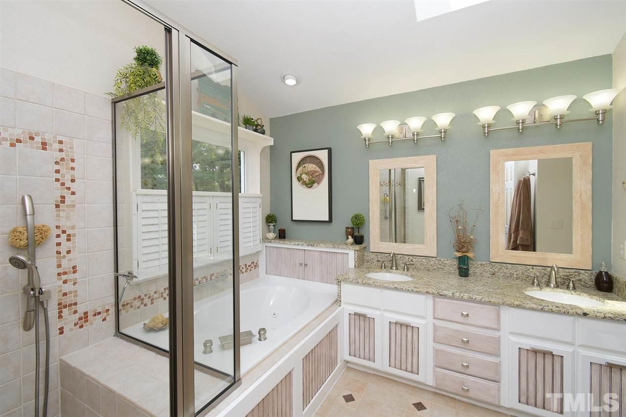 4125 Summer Ridge Court Apex, NC 27539 - Photo 20 of 30 Gallery Image 20