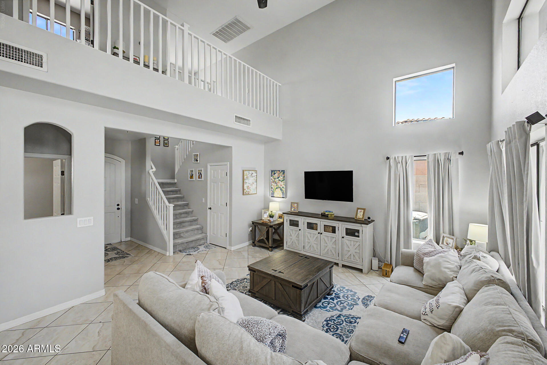 2845 East Fremont Road Phoenix, AZ 85042 - Photo 6 of 43 08 - Fremont