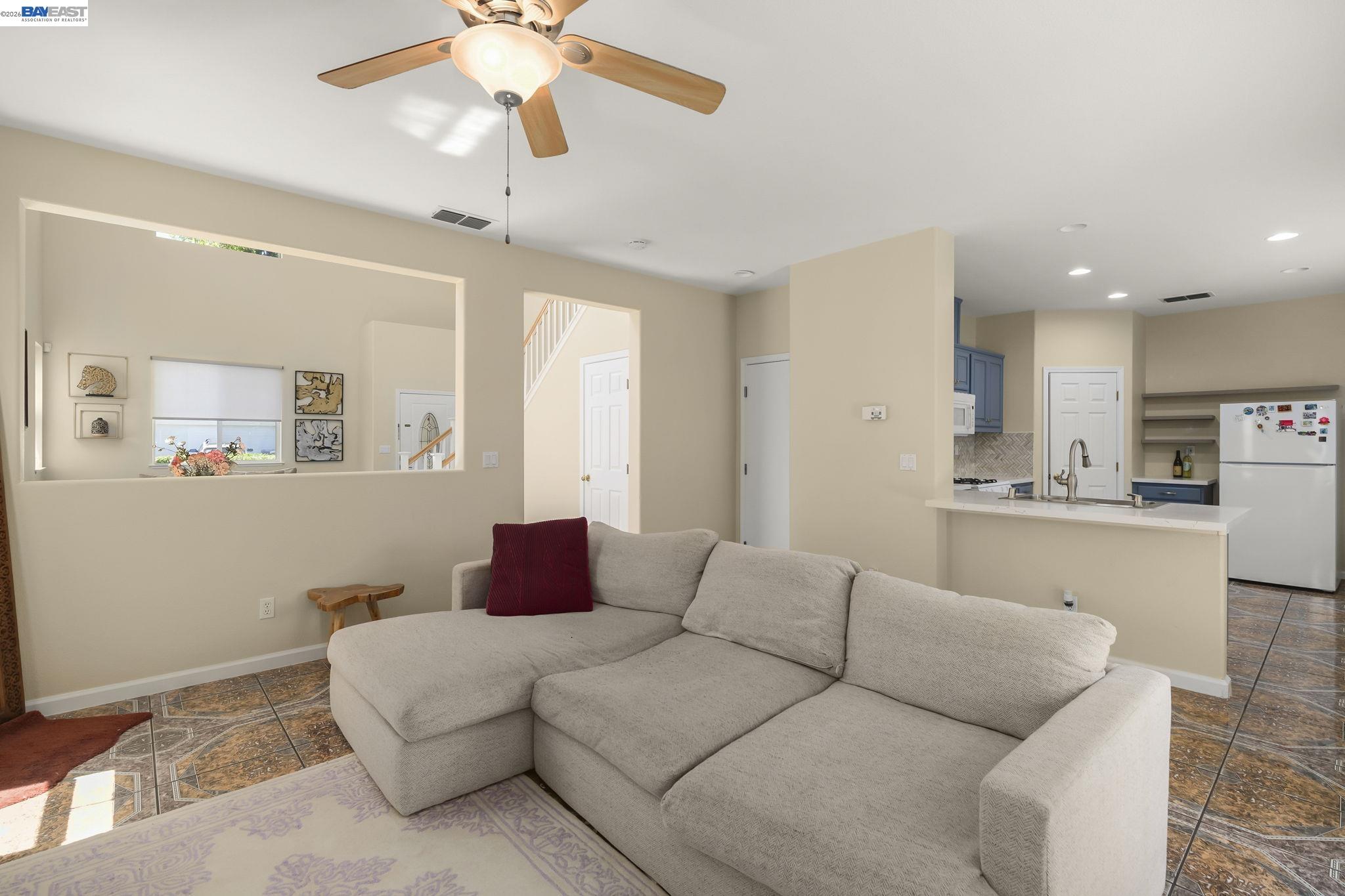 687 Rockspray Circle Pittsburg, CA 94565 - Photo 8 of 23