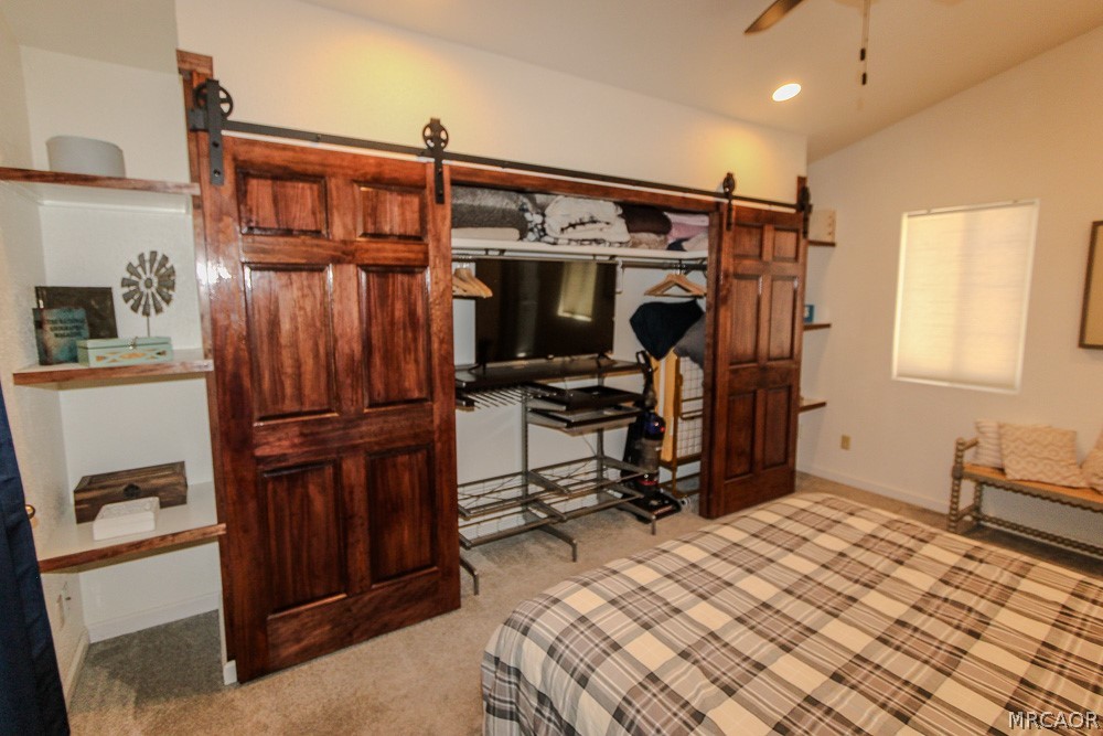 813 Riverside Avenue Sugarloaf, CA 92386 - Photo 13 of 27 Gallery Image 13