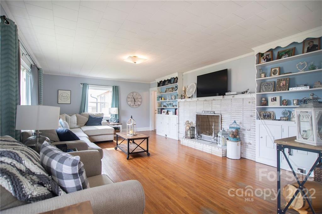 1204 Brantley Road Kannapolis, NC 28083 - Photo 1 of 16 Gallery Image 1