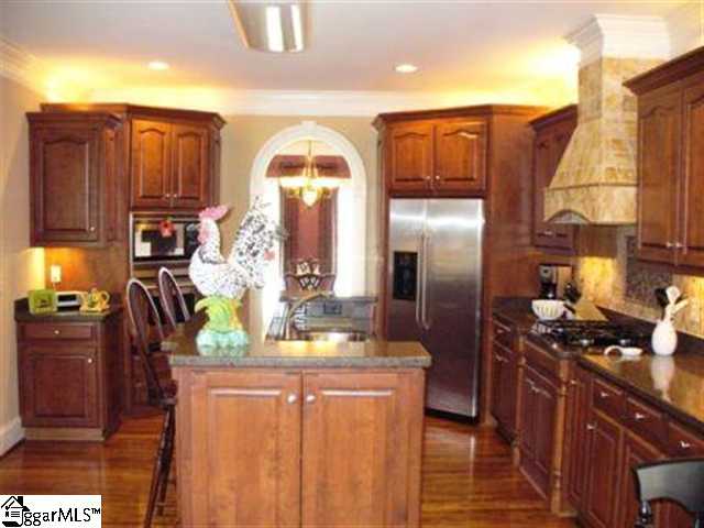 124 Riverstone Way Greer, SC 29651 - Photo 4 of 25 Gallery Image 4
