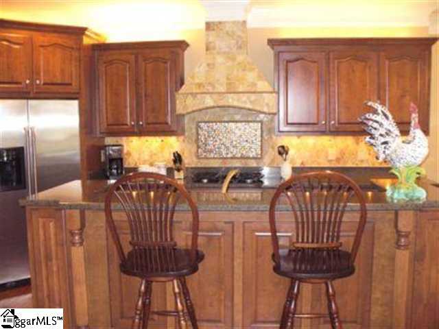 124 Riverstone Way Greer, SC 29651 - Photo 5 of 25 Gallery Image 5