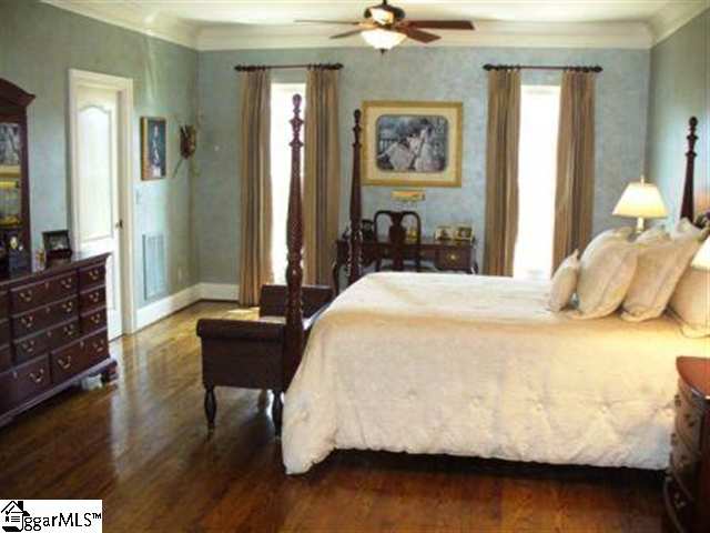 124 Riverstone Way Greer, SC 29651 - Photo 10 of 25 Gallery Image 10