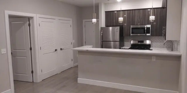 $3,000 | 801 Summit Avenue, Unit 2A, Union City, NJ 07087