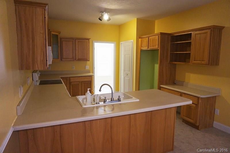 2034 Sugar Maple Lane Conover, NC 28613 - Photo 10 of 24 Gallery Image 10