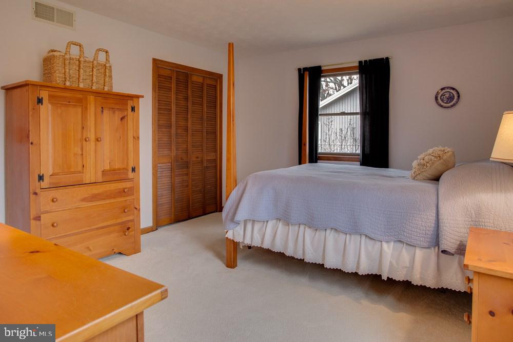 360 Sarhelm Road Harrisburg, PA 17112 - Photo 17 of 25 Gallery Image 17