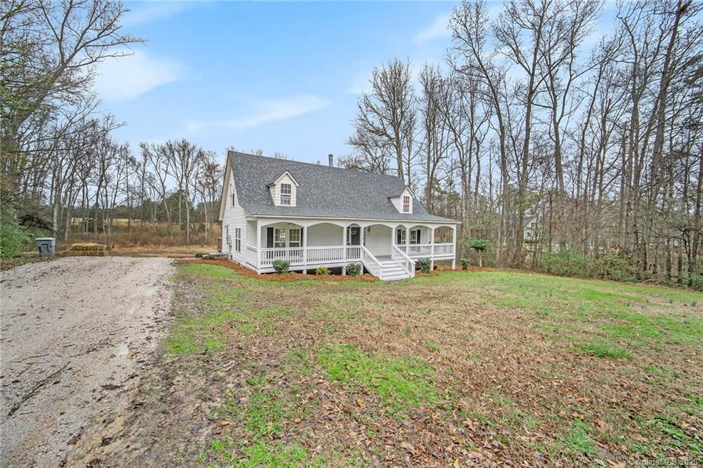 1946 Haire Road Fort Mill, SC 29715 - Photo 3 of 28