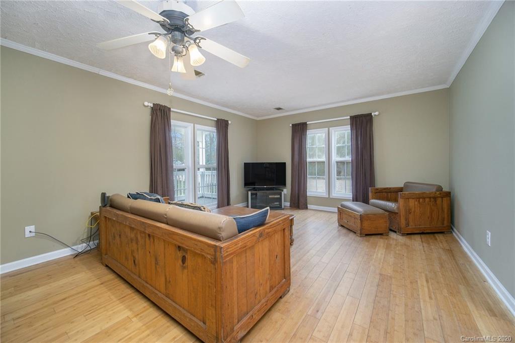 1946 Haire Road Fort Mill, SC 29715 - Photo 5 of 28