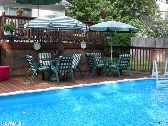 6020 Barrister Road Chesterfield, VA 23832 - Photo 3 of 12 an outdoor space with patio
