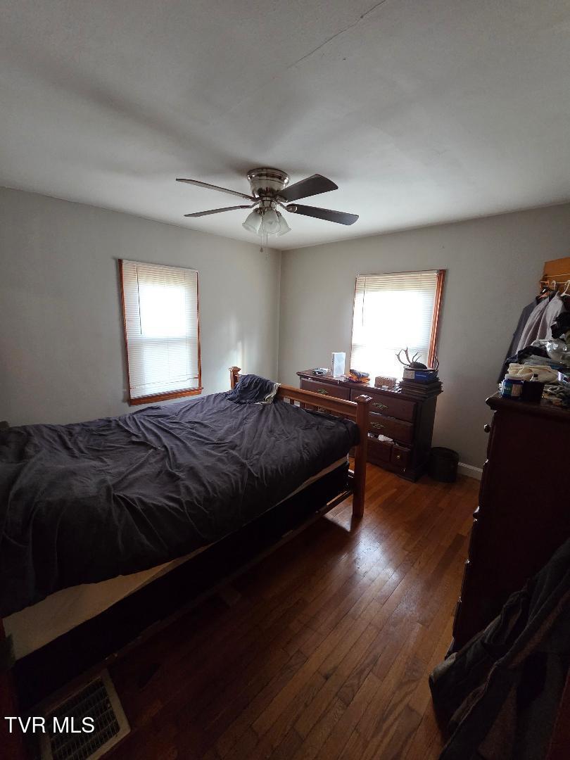 1162 Ridgecrest Avenue Kingsport, TN 37665 - Photo 11 of 21 ridgecrest br 2