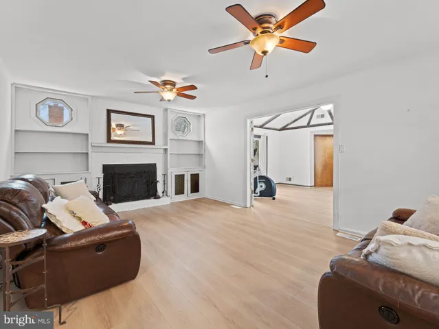 $629,999 | 36 Evanine Drive, Berlin, NJ 08009