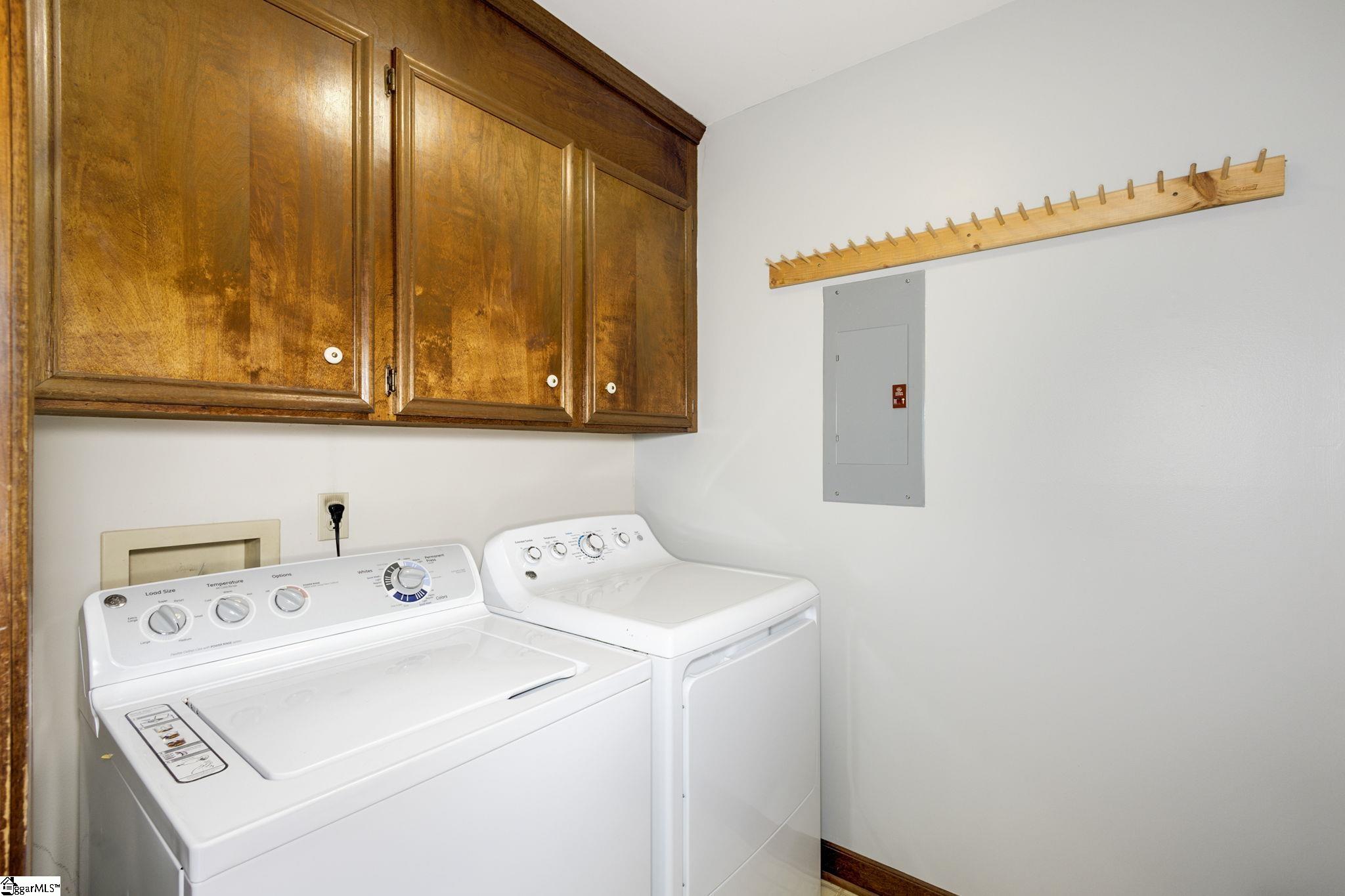 212 Loblolly Lane Greenville, SC 29607 - Photo 14 of 33 Gallery Image 14