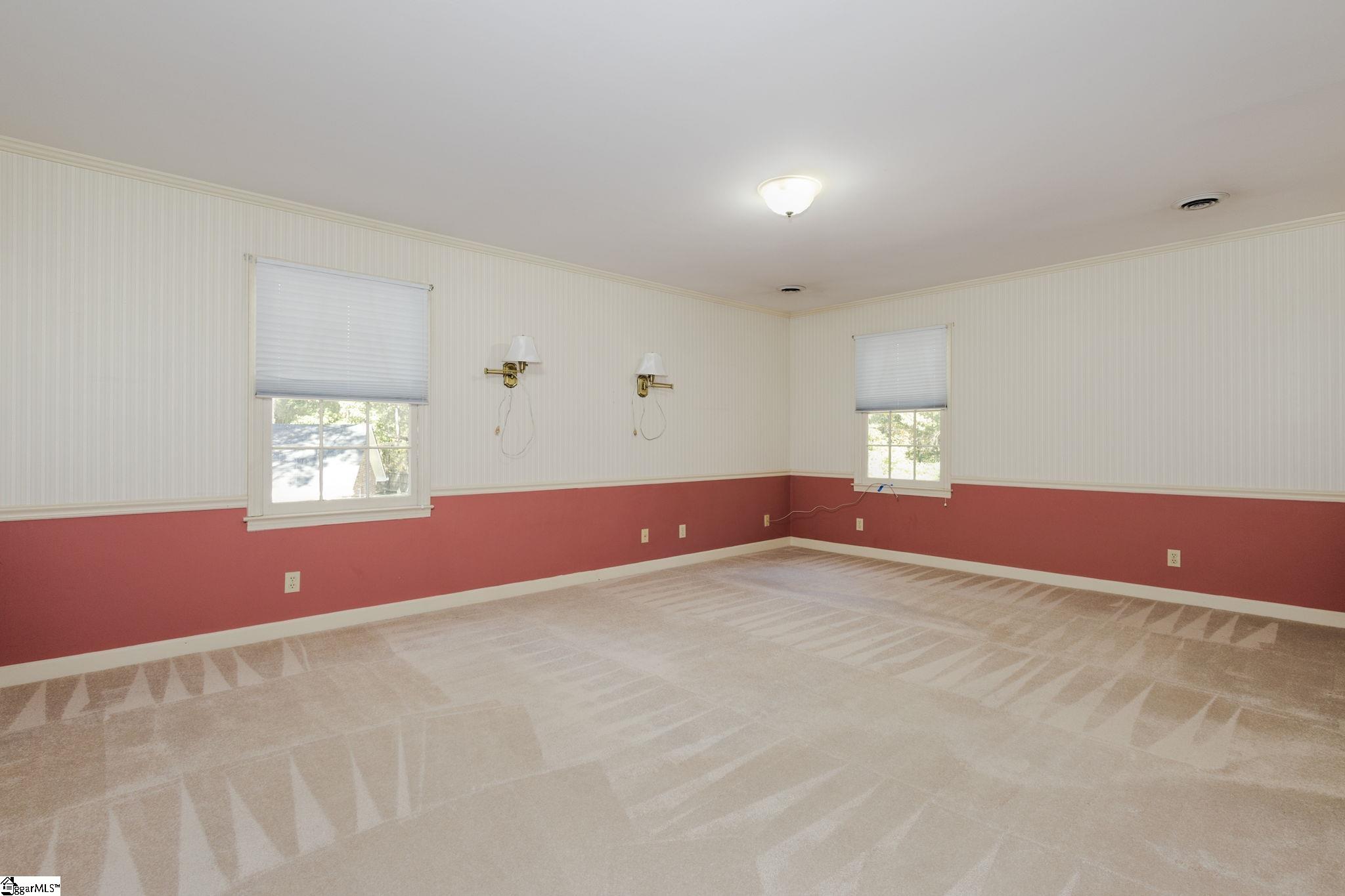 212 Loblolly Lane Greenville, SC 29607 - Photo 19 of 33 Gallery Image 19