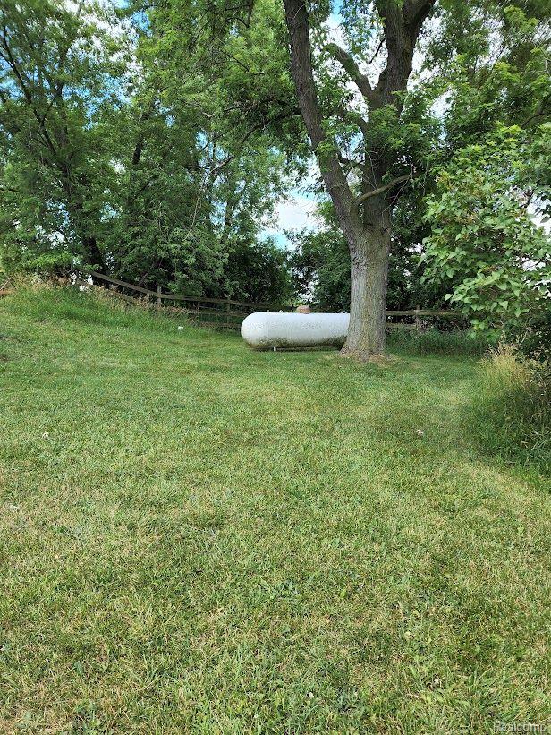 5429 Atlas Road Grand Blanc, MI 48439 - Photo 10 of 22 Gallery Image 10