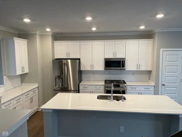 $3,195 | 11573 Fulham Street, Carmel, IN 46032