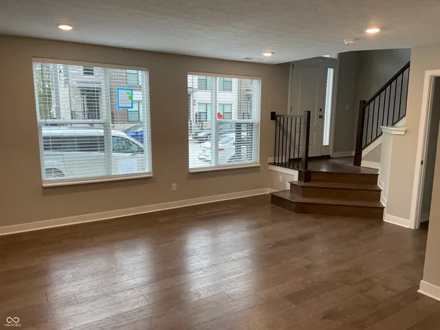 $2,995 | 11573 Fulham Street, Carmel, IN 46032